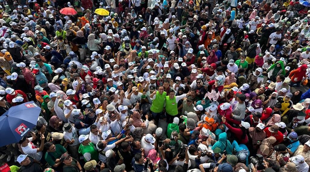 jutaan manusia saat hadiri kampanye Amin