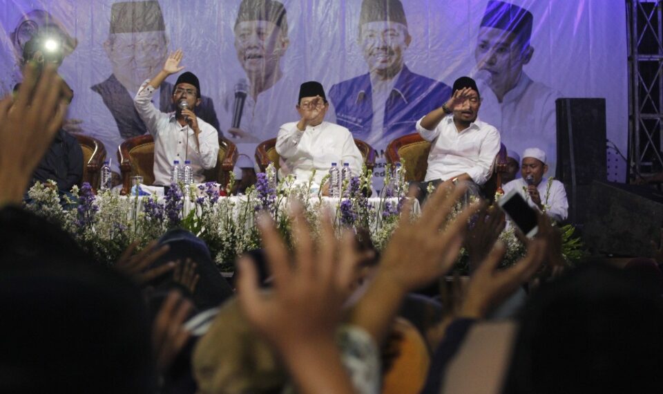 SBY saat bershalawat