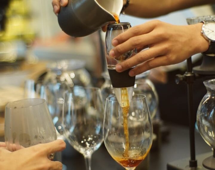 Expat. Roasters Jakarta menghadirkan pengalaman minum kopi yang luar biasa ke jantung ibu kota yang ramai. (ist)