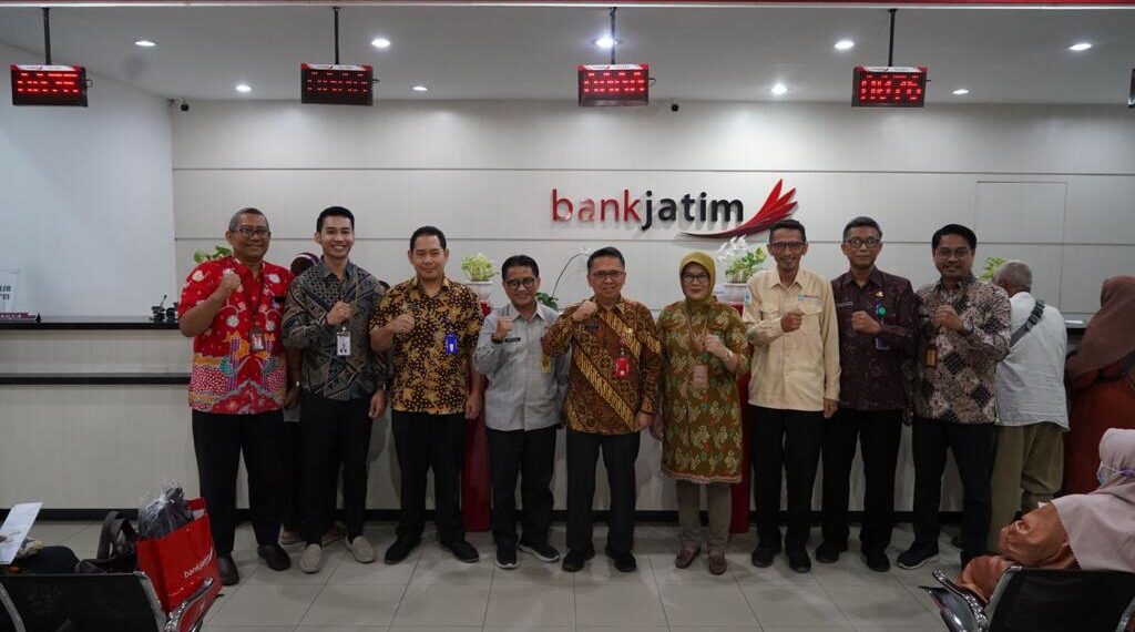 Bank Jatim saat pimpin Inovasi menjadi pioner