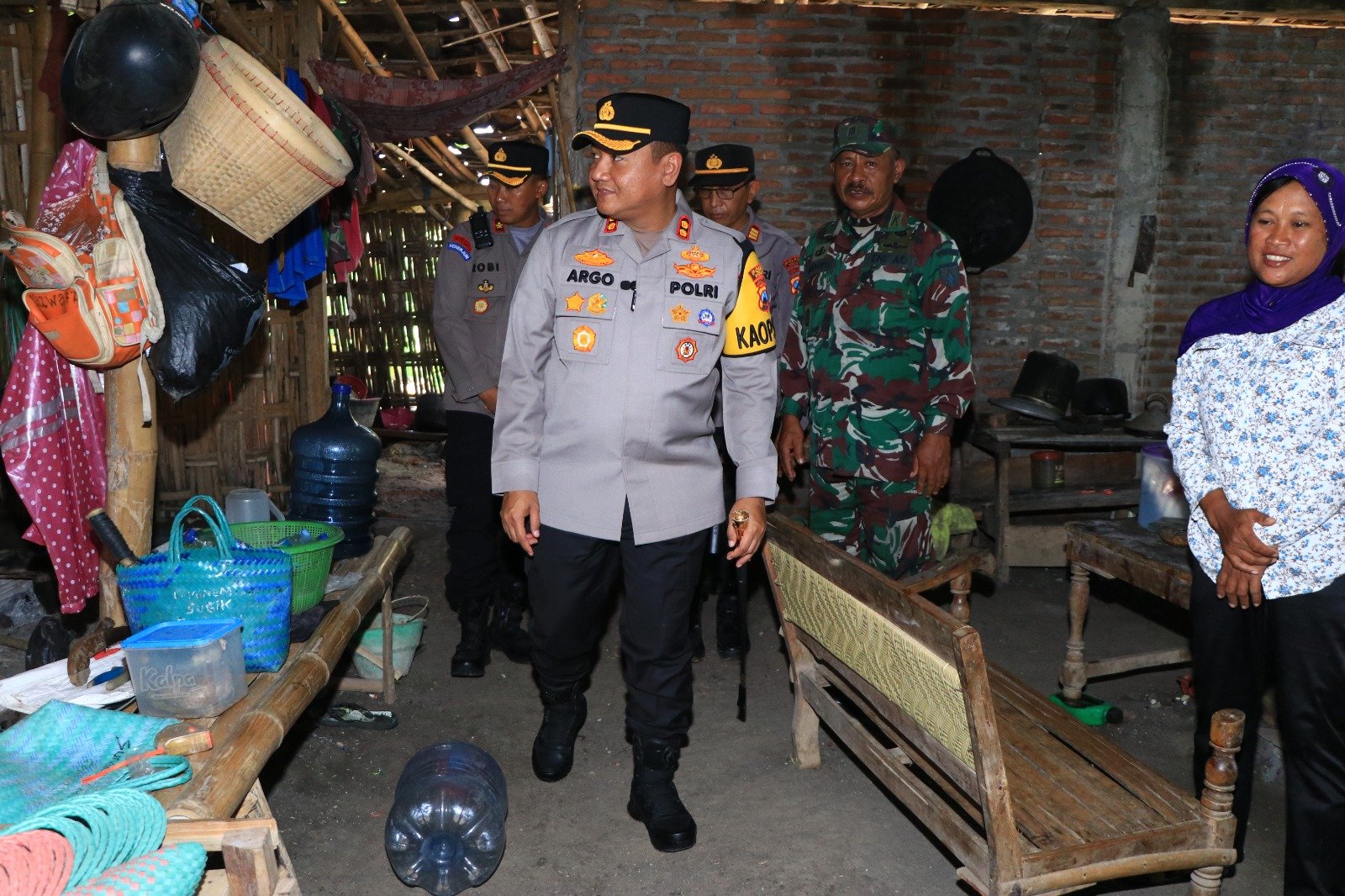 Polres Bersama Baznas Ngawi Bedah Rumah Penyandang Disabilitas 2