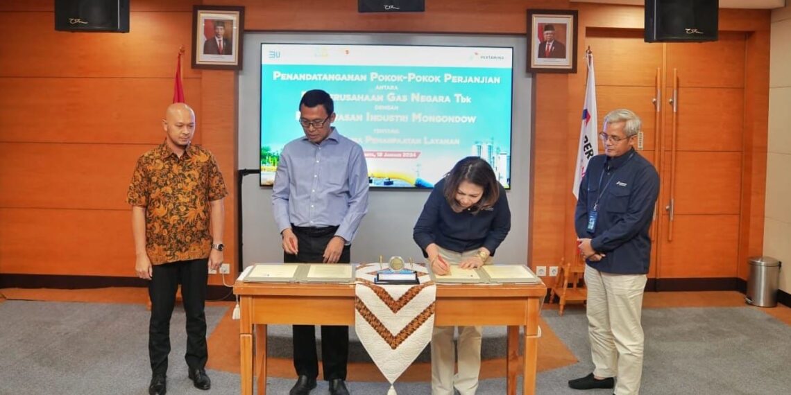 Perluas Market di Sulawesi, PGN Canangkan Pasok Gas di Kawasan Industri Mongondow 1 Penandatanganan pokok-pokok kerjasama dengan Kimong di Kantor PGN Pusat, Kamis (18/1/2024). (foto: ist)