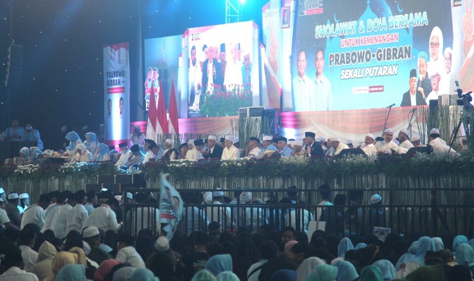 Prabowo Gibran saat gelar doa bersama