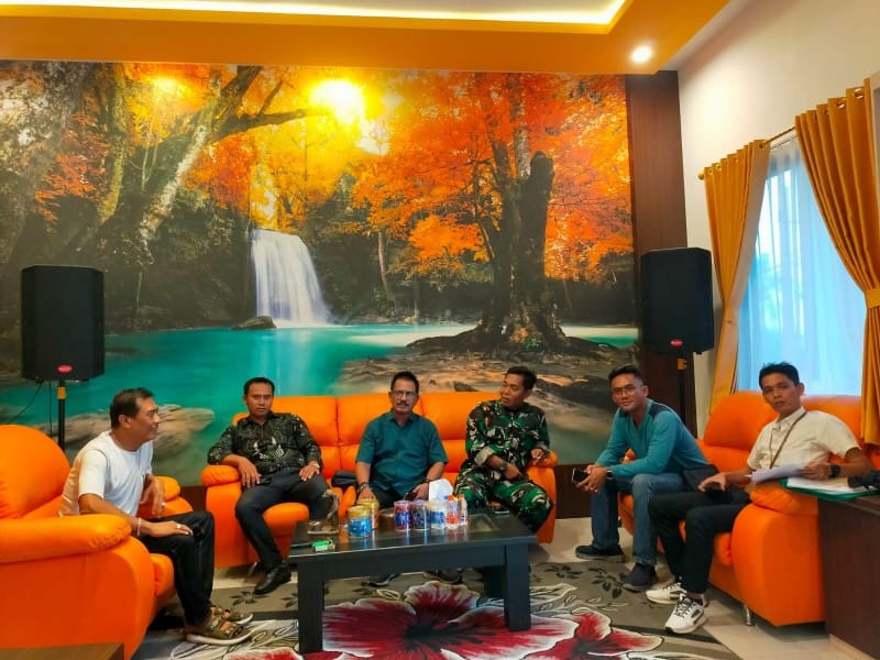 Oknum Polisi di Banyuwangi Goyang Seorang Bidan Saat Suaminya Berlayar 1