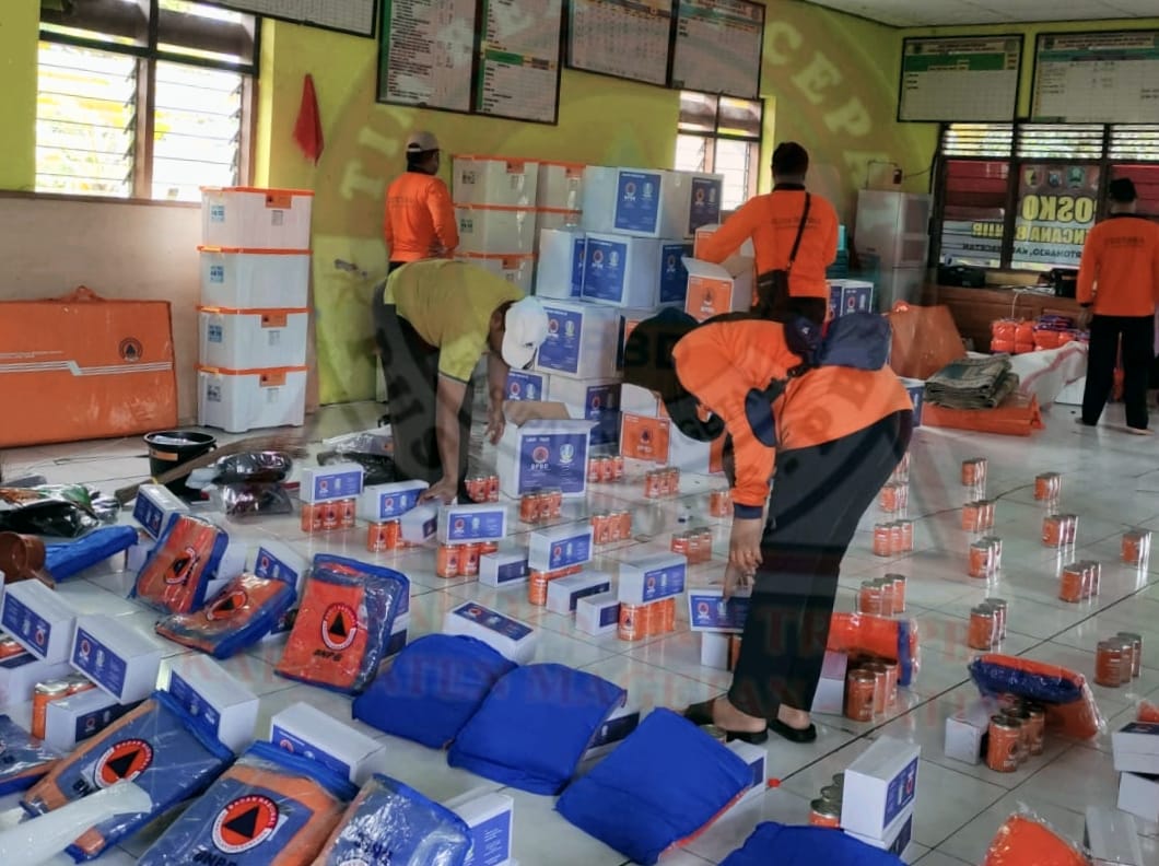 Bantuan Logistik Disalurkan Bagi Korban Banjir di Magetan 2