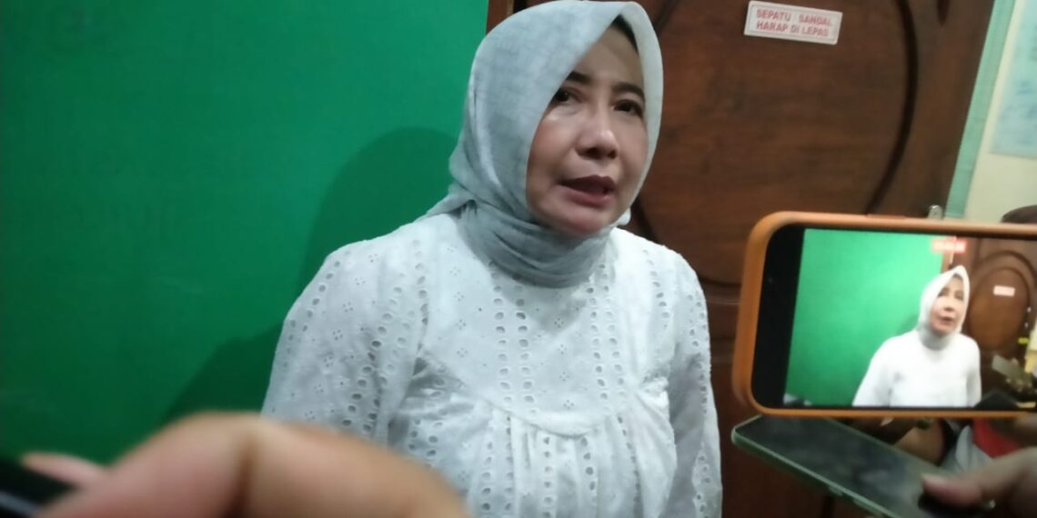 Sekretaris DPW PKB Jatim Anik Maslahac