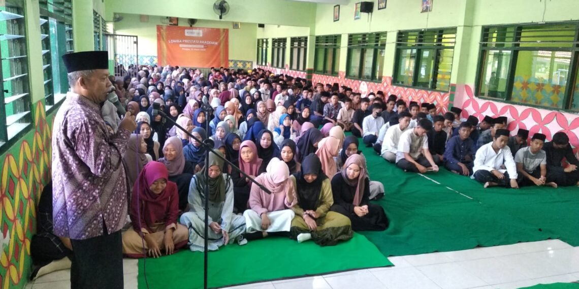 SMPN 1 Ngadiluwih Gandeng Ponpes Lirboyo Adakan Pondok Ramadhan