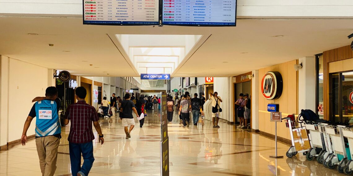 Tepat pada hari ini, Jumat (19/4) di Lobby Kedatangan Terminal 1 B Pelaksanaan Posko Terpadu Angkutan Udara Lebaran 2024 resmi ditutup. (foto: ist)