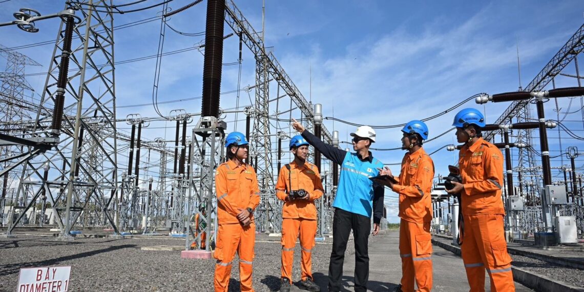Selama masa siaga, Beban Puncak nasional tertinggi mencapai 42.948 MW dengan Daya Mampu Pasok 52.916 MW. (foto: ist)