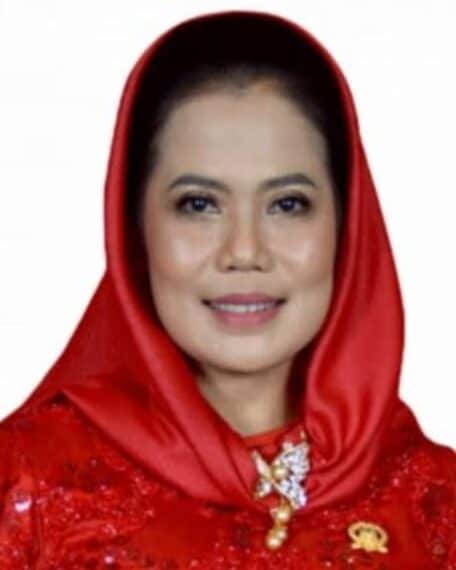 Sekretaris DPD PDIP Jawa Timur Sri Untari