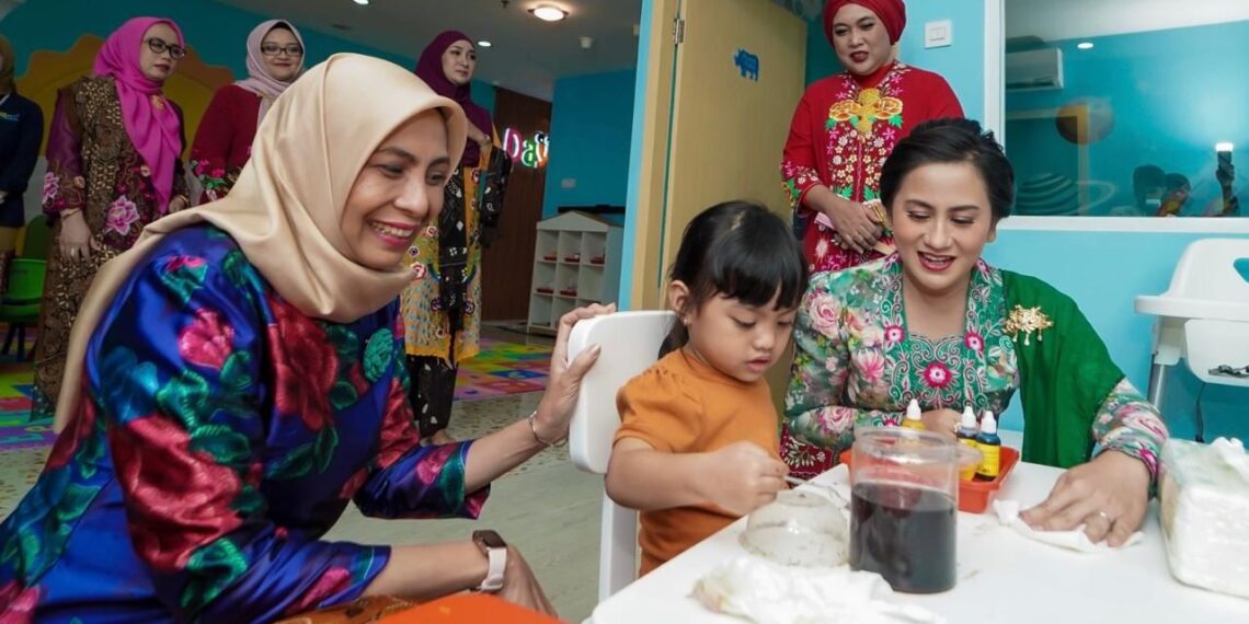 Program perlindungan perempuan dan fasilitas Employee Assistance Center sebagai sarana pelaporan, pusat layanan child care dan sampai fasilitas ibu menyusui. (foto: ist)