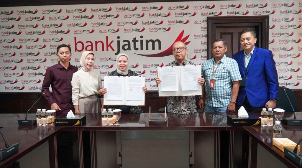 Sukseskan Transparansi Pengadaan Barang/Jasa, Bank Jatim Teken Perjanjian Kerja Sama dengan Toko Ladang