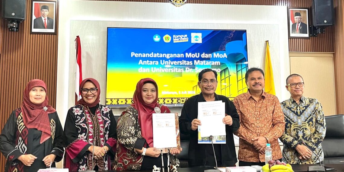 Rektor Unitomo, Prof. Dr. Siti Marwiyah, SH, MH saat melakukan kunjungan penting ke Universitas Mataram (Unram). (foto: ist)