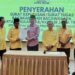 DPD Partai Golkar Jatim Serahkan SK 13 Cakada di Pilkada Serentak