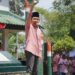 Bersama Ribuan Relawan, Calon Bupati Jember Gus Fawait Gelar Upacara Bendera di Pinggir Perkebunan 3 Bersama Ribuan Relawan, Calon Bupati Jember Gus Fawait Gelar Upacara Bendera di Pinggir Perkebunan