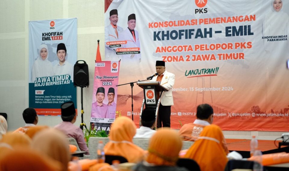 PKS Jatim saat lakukan konsolidasi pemenangan Khofifah Emil