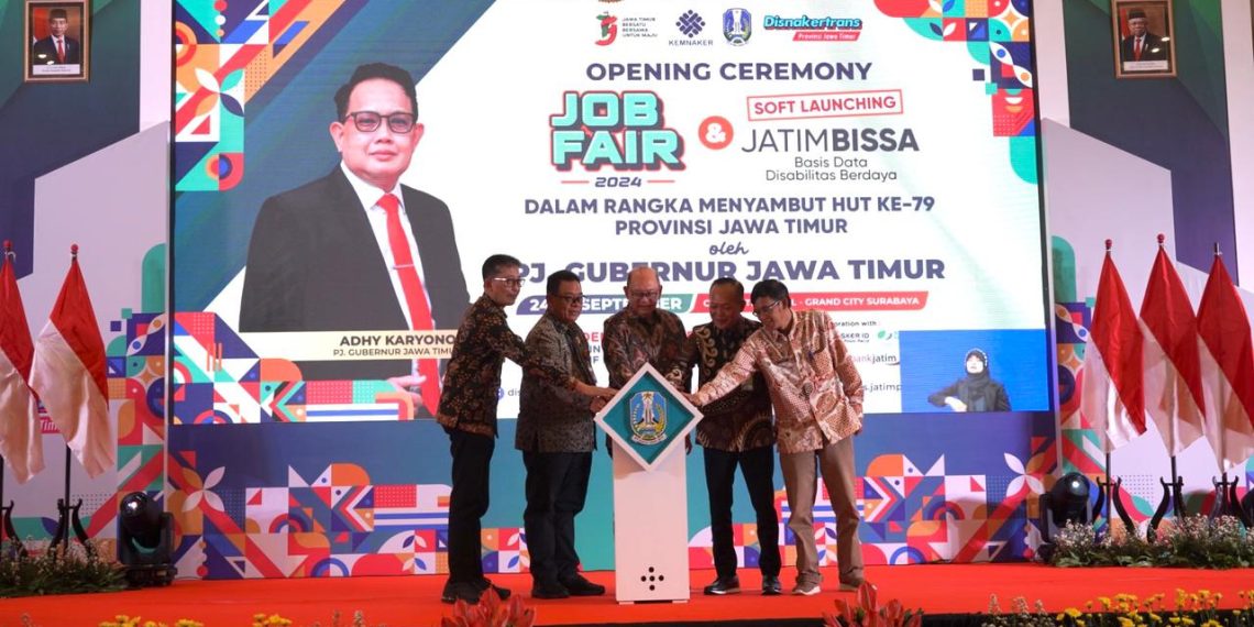 Bank Jatim saat dukung job fair 2024