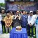 HUT TNI ke-79, Wartawan dan Aktivis di Banyuwangi Beri Kado Kue dan Nasi Tumpeng 5 HUT TNI ke-79, Wartawan dan Aktivis di Banyuwangi Beri Kado Kue dan Nasi Tumpeng