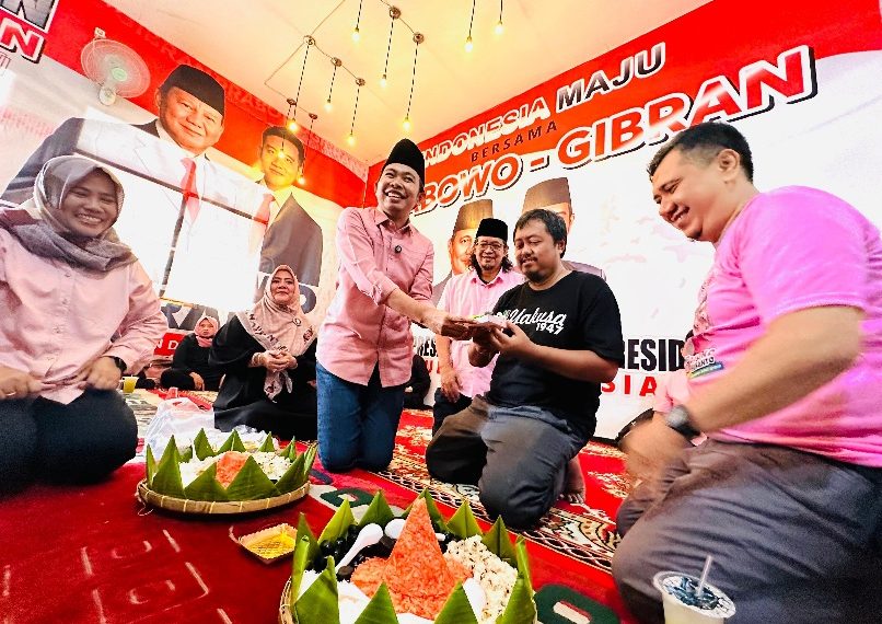 Cabup Jember Gus Fawait Saat gelar syukuran