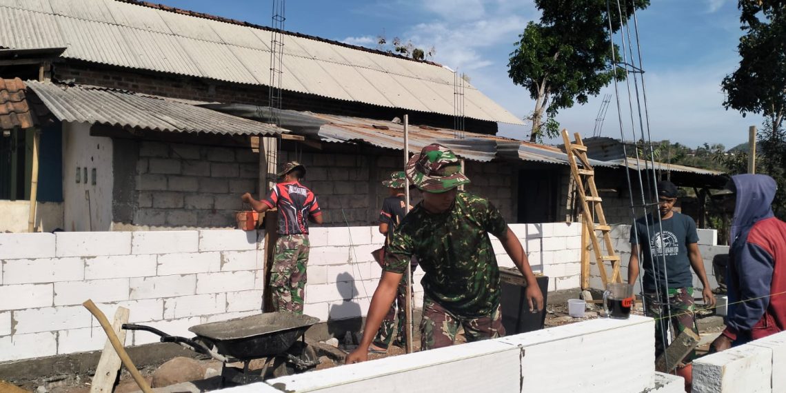 Kejar Target Waktu, Satgas TMMD 122 kebut Rehab RTLH 1