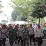 Personil TNI-Polri Di Kabupaten Sampang Laksanakan Apel Siaga Jelang Pelantikan Presiden dan Wakil Presiden terpilih tahun 2024 WhatsApp Image 2024-10-20 at 11.18.32