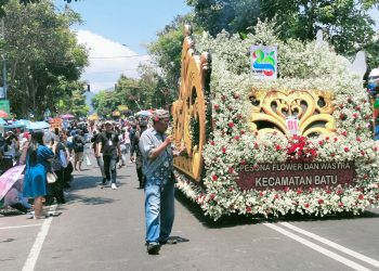 Batu Art Flower Carnival 2024, Ajang Pamer Potensi Daerah di Kota Batu  