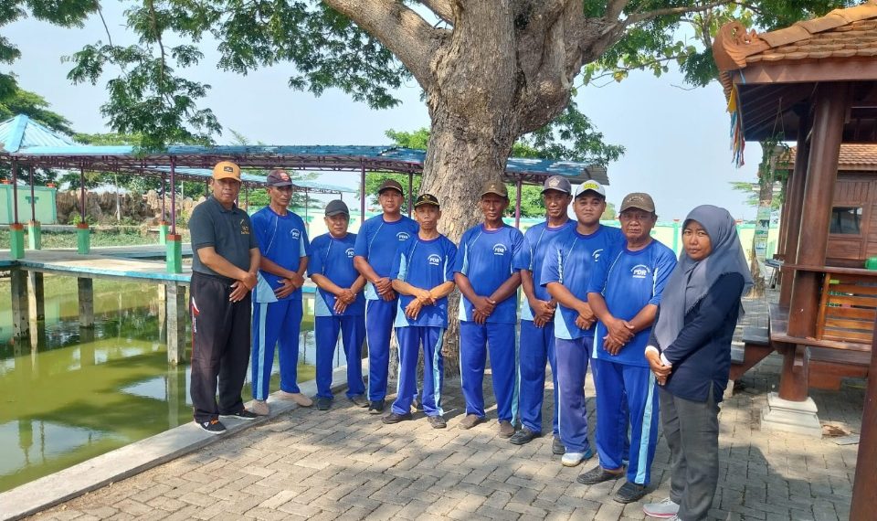 Berikan Pelayanan Optimal, Pemdes Raciwetan Standby-kan Perangkat Desa 1