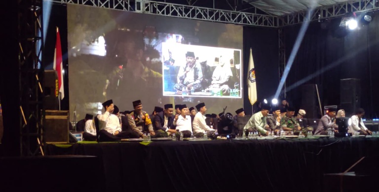 Memasuki Masa Tenang, KPU Kabupaten Kediri Bersholawat Wujudkan Pilkada Damai