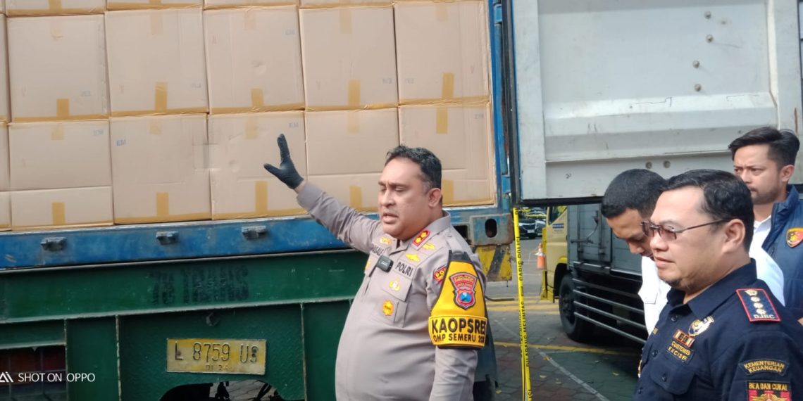 Kepala Kepolisian Resort (Kapolres) Tanjung Perak Surabaya AKBP William Cornelis Tanasale(foto)