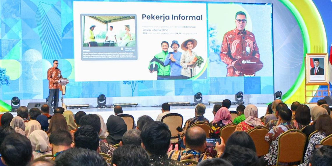Direktur Utama BPJS Ketenagakerjaan Anggoro Eko Cahyo saat dalam even "Social Security Summit 2024" di Hotel Bidakara, Jakarta, Selasa (26/11/2024). (foto: ist)