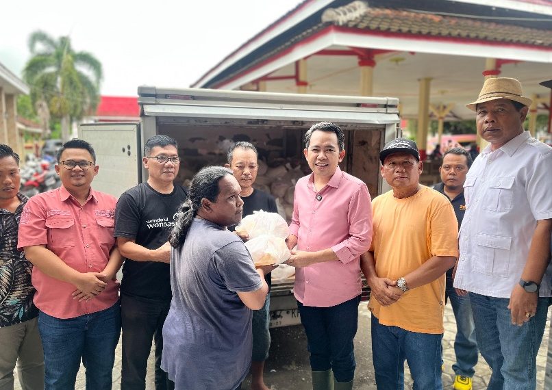 Bupati Jember Terpilih Gus Fawait Gercep Beri Bantuan Banjir Wonoasri