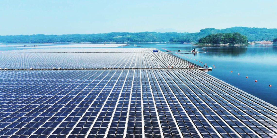 PLN NP Peroleh Pendanaan Proyek PLTS Terapung Tembesi 1