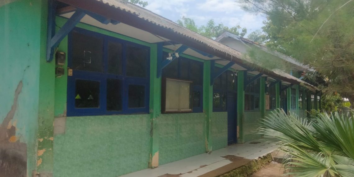 Gedung Sekolah SDN Kanjer 1 Terancam Roboh 1