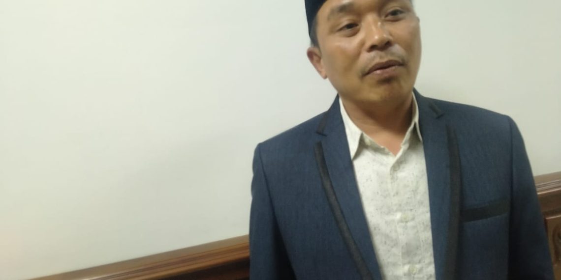 Tingkatkan Produksi Garam , Komisi B Terima Aspirasi Petani Garam Madura 1 Teks foto : Anggota Komisi B DPRD Jatim H.Much Abdul Qodir,S.Pd