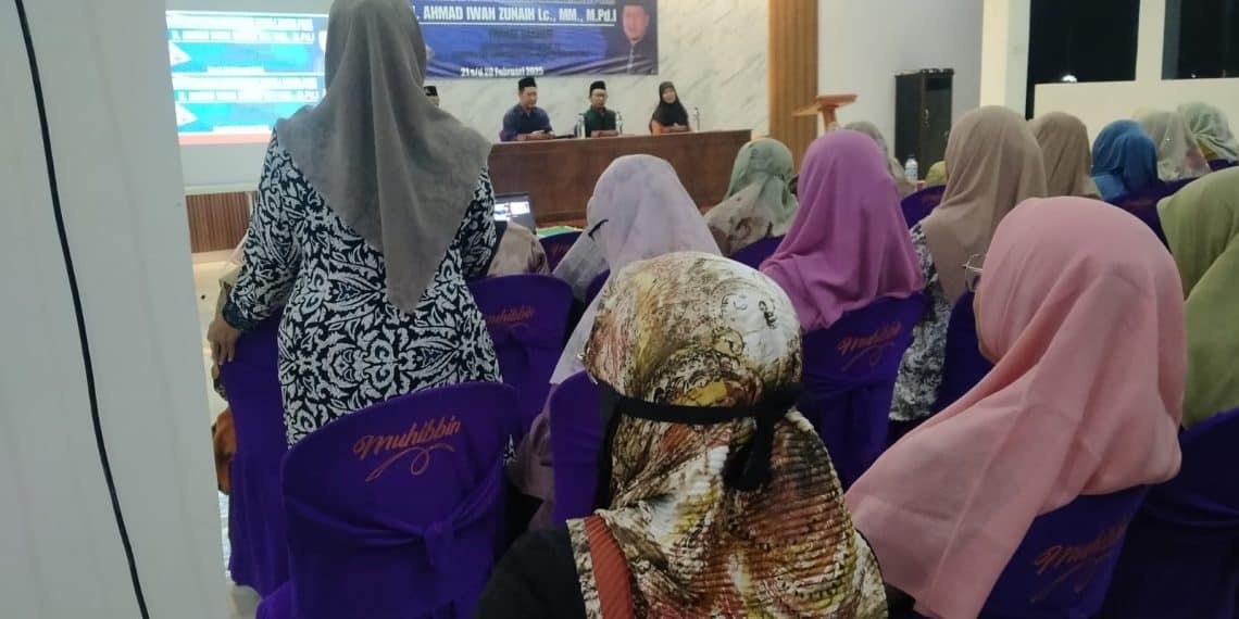 Kesejahteraan Tak Layak, Emak-emak Guru PAUD Wadul Gus Iwan 1 Anggota DPRD Jatim Fraksi NasDem Dr.H.Ahmad Iwan Zunaih ,LC,MM,M.Pdi