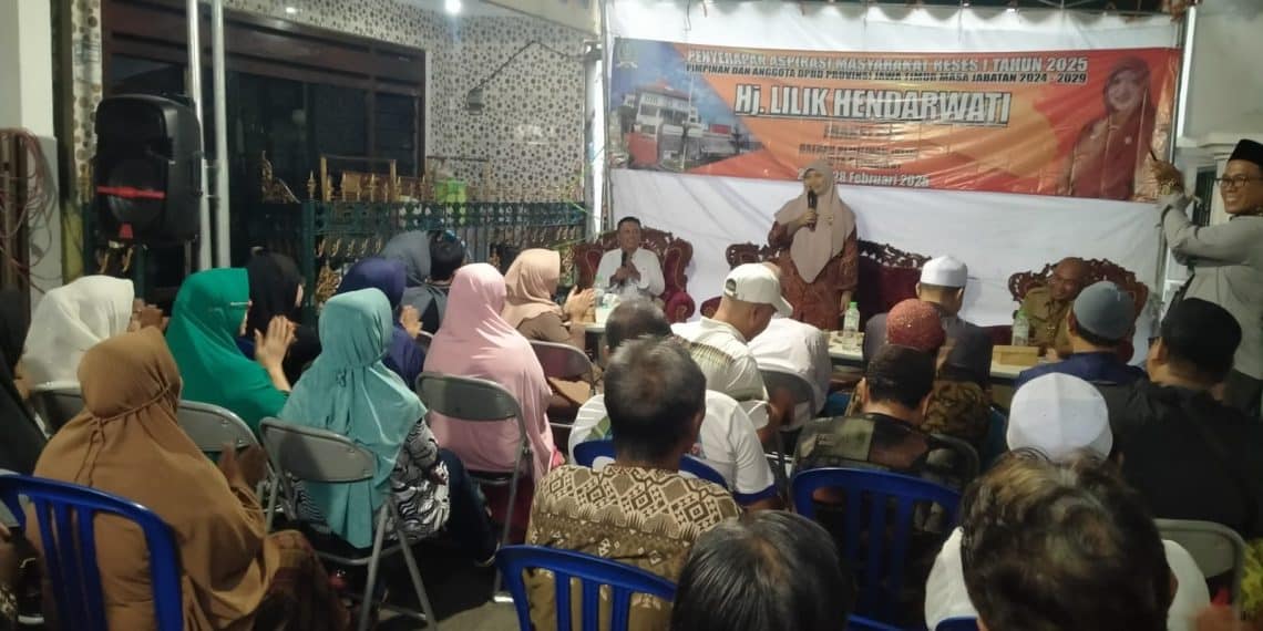 Anggota DPRD Jawa Timur Fraksi PKS Hj.Lilik Hendarwati