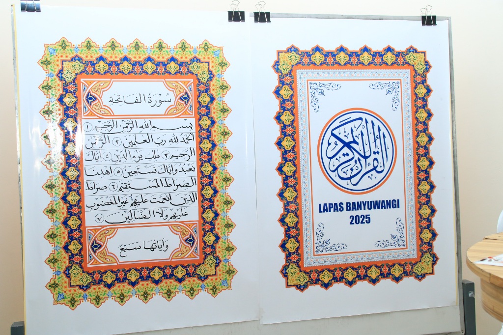 Warga Binaan Lapas Banyuwangi Tulis Al-Quran Berukuran Raksasa 1
