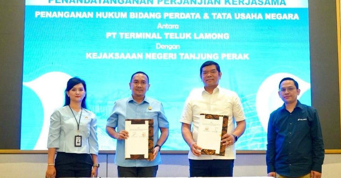 Penandatanganan Perjanjian Kerja Sama di Bidang Hukum Perdata & Tata Usaha Negara. (foto: ist)