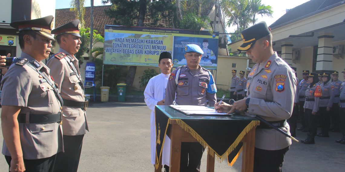 AKP Iwan Setyo Budhi Duduki Jabatan Baru Sebagai Kabag Ops Polres Kediri Kota