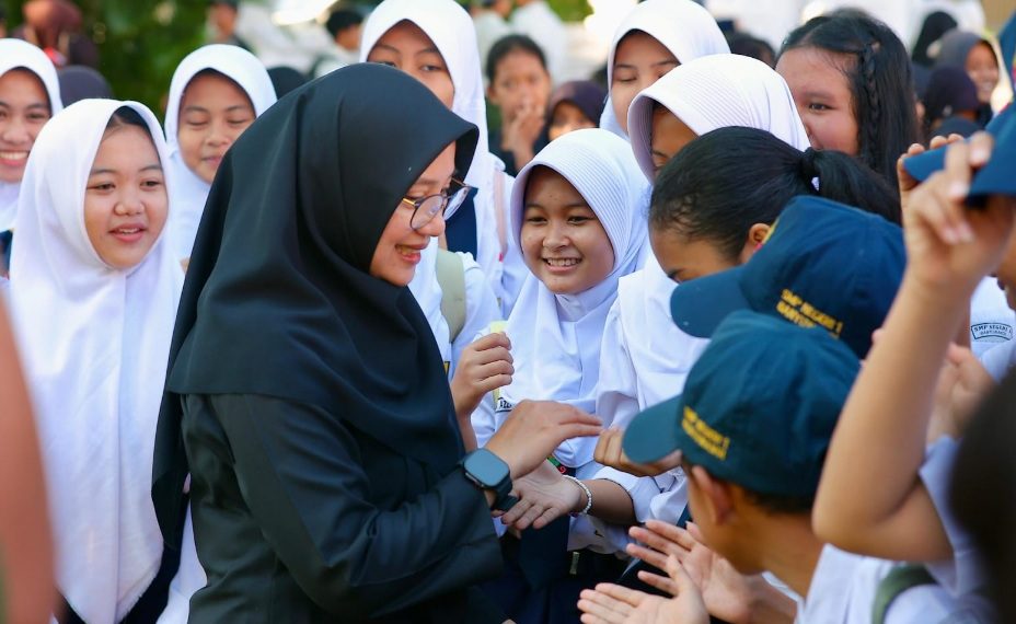 Bupati Ipuk saat menghadiri Deklarasi SPMB 2025 Banyuwangi