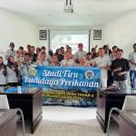 Tingkatkan Pendapatan di Sektor Tambak, Pemdes Sedagaran Sidayu Lakukan Study Tiru IMG-20250523-WA0102