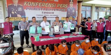 Sebulan, Polresta Banyuwangi Sita 2 Kg Sabu Tangkap 17 Tersangka 2 Sebulan, Polresta Banyuwangi Sita 2 Kg Sabu Tangkap 17 Tersangka