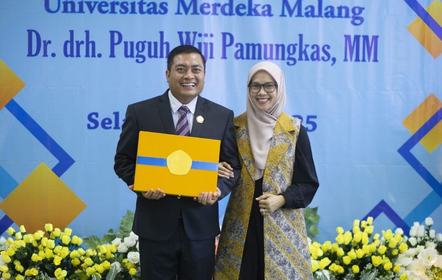Puguh Wiji Pamungkas Anggota DPRD Jatim saat sandang gelar Doktor