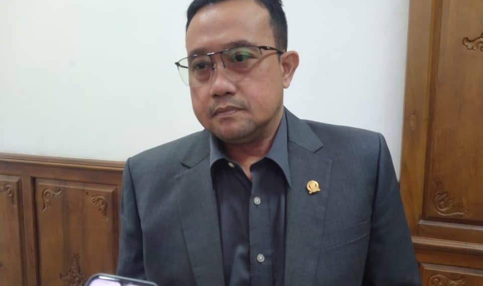 Pimpinan DPRD Jatim Blegur Prijanggono