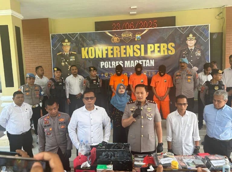Kado Manis Jelang Hari Bhayangkara, Polres Magetan Tangkap Komplotan Pembobol ATM Lintas Provinsi 1