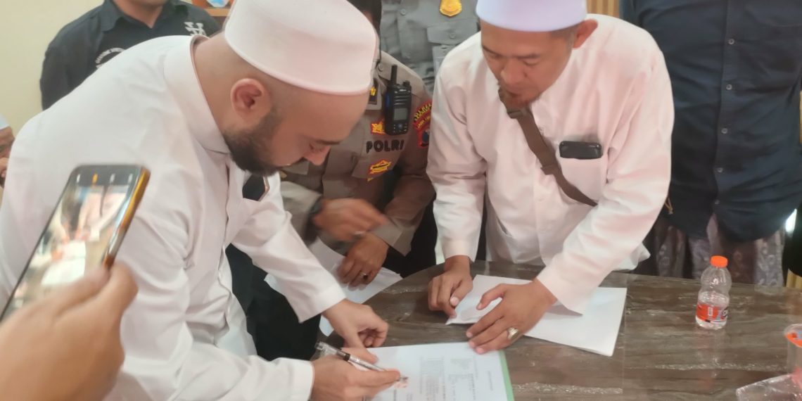 Video Viral di TikTok Berujung Damai, Mediasi Digelar di Mapolres Sampang 1