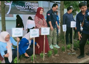 Support Aksi Perubahan Konsep Hijrah, UIN Malang Gerakkan Program Tanam Pohon