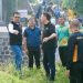 Sambut HUT Bhayangkara Ke 79, Polres Batu Gandeng TNI dan ASN Bersih – Bersih Fasilitas Umum 