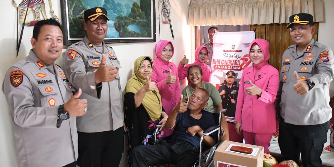 Hari Bhayangkara Ke-79, Polres Madiun Kota Gelar Anjangsana ke Purnawirawan dan Warakawuri