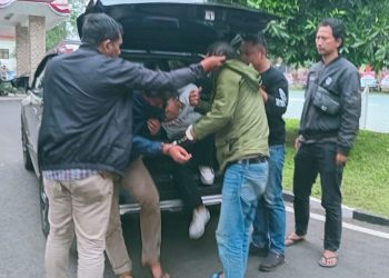 Polres Batu Ringkus Sejumlah Terduga Pelaku Pemerasan Mengaku Polisi dengan Modus Gandakan Uang 